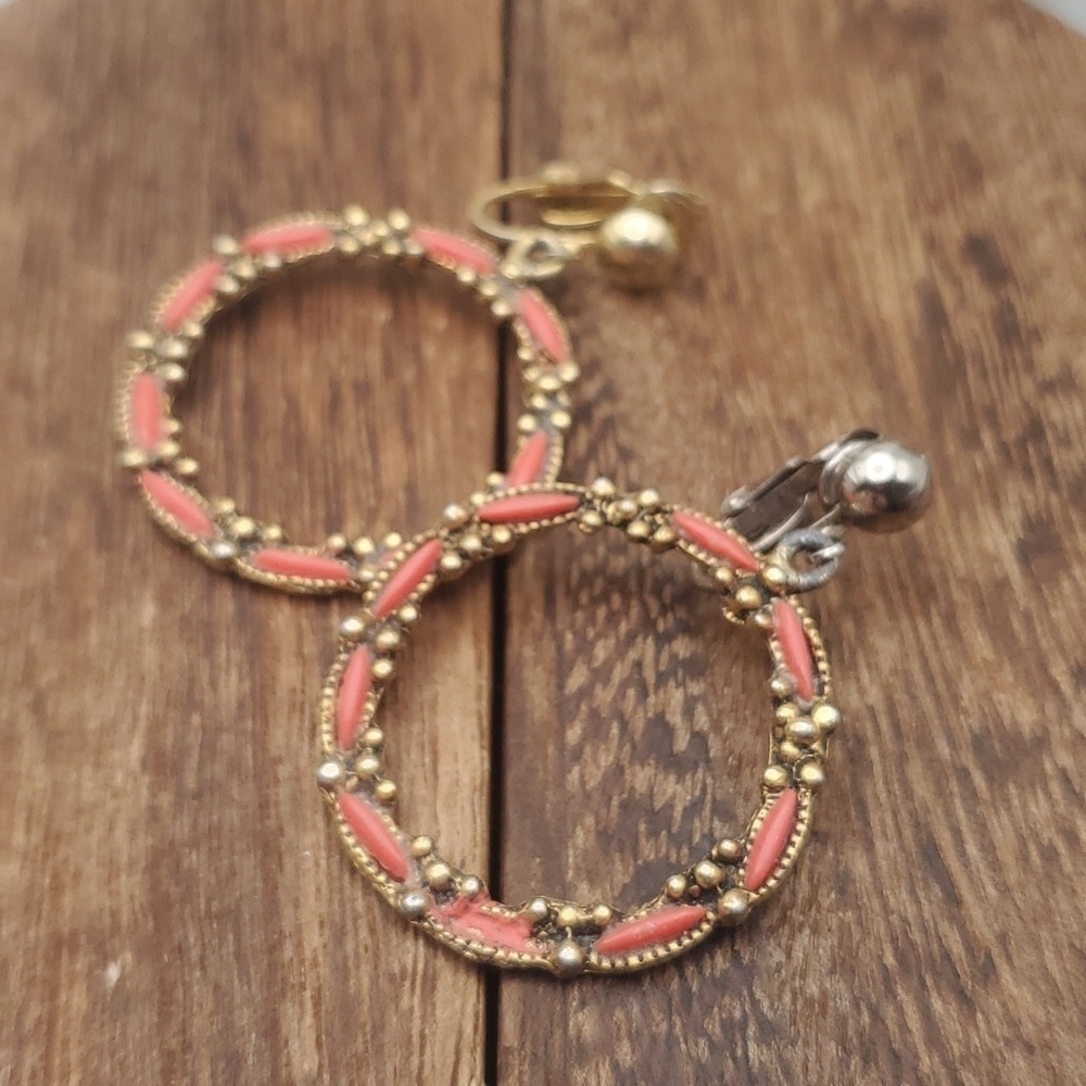 E469 Indonesian bridal wreath earrings two tone - Picture 2 of 3